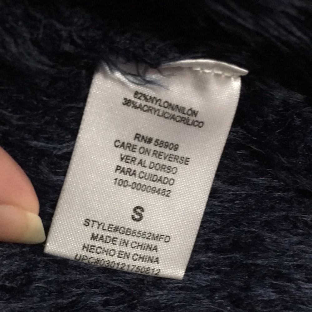 Fun “fur” jacket - Picture 4 of 4